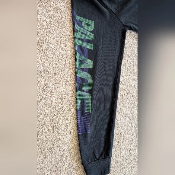 Palace Graphic Long Sleeve - Picture 2 of 3